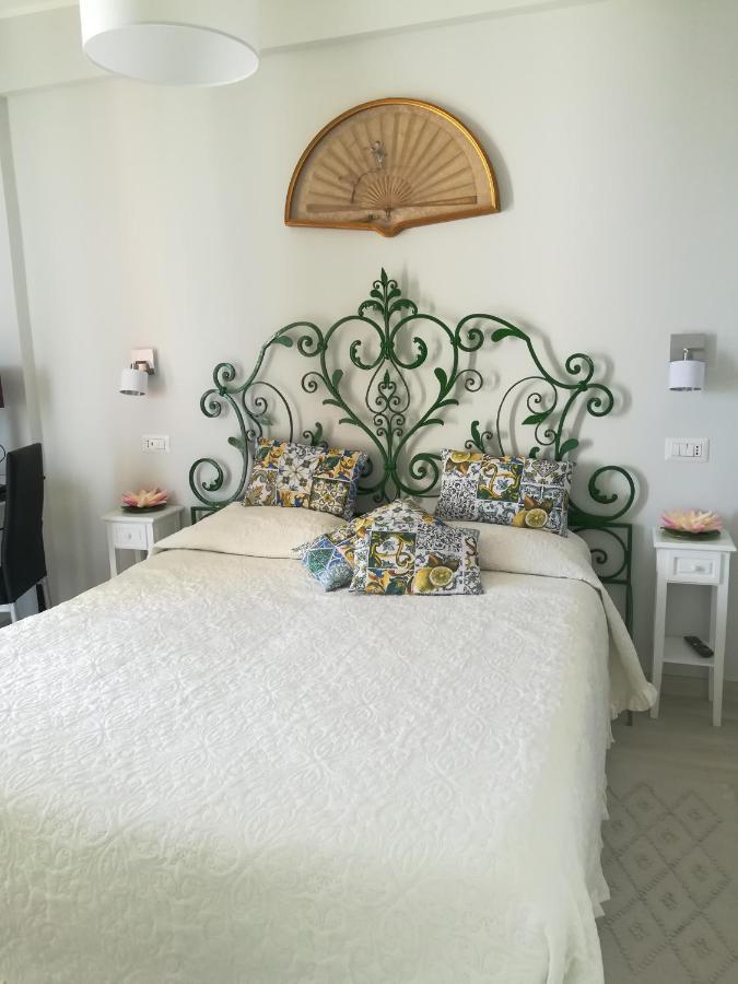 Al Bajah Loft Monovano Con Requisiti Hotel Таормина Экстерьер фото